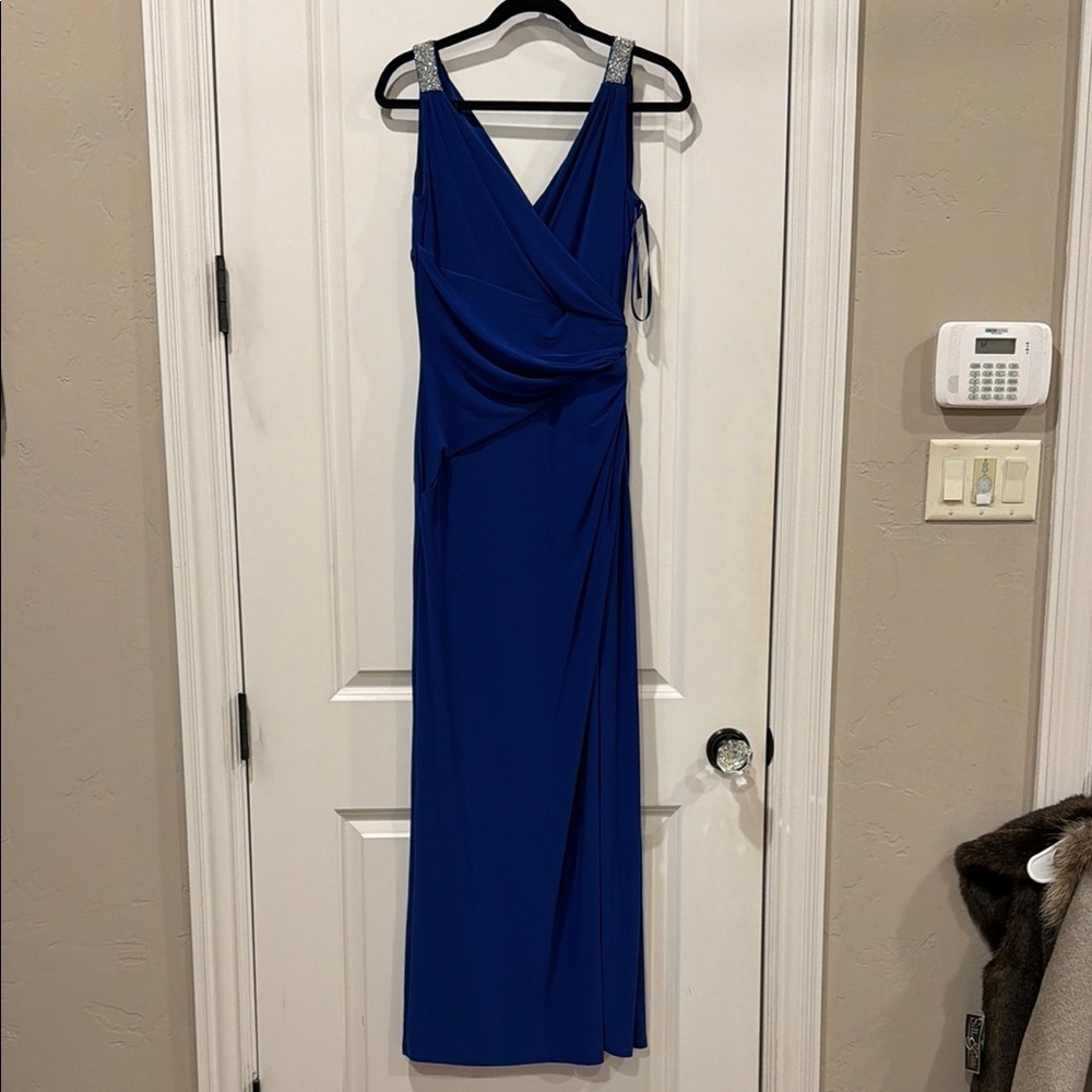 Lauren Ralph Lauren Elegant Blue Evening Dress size 6